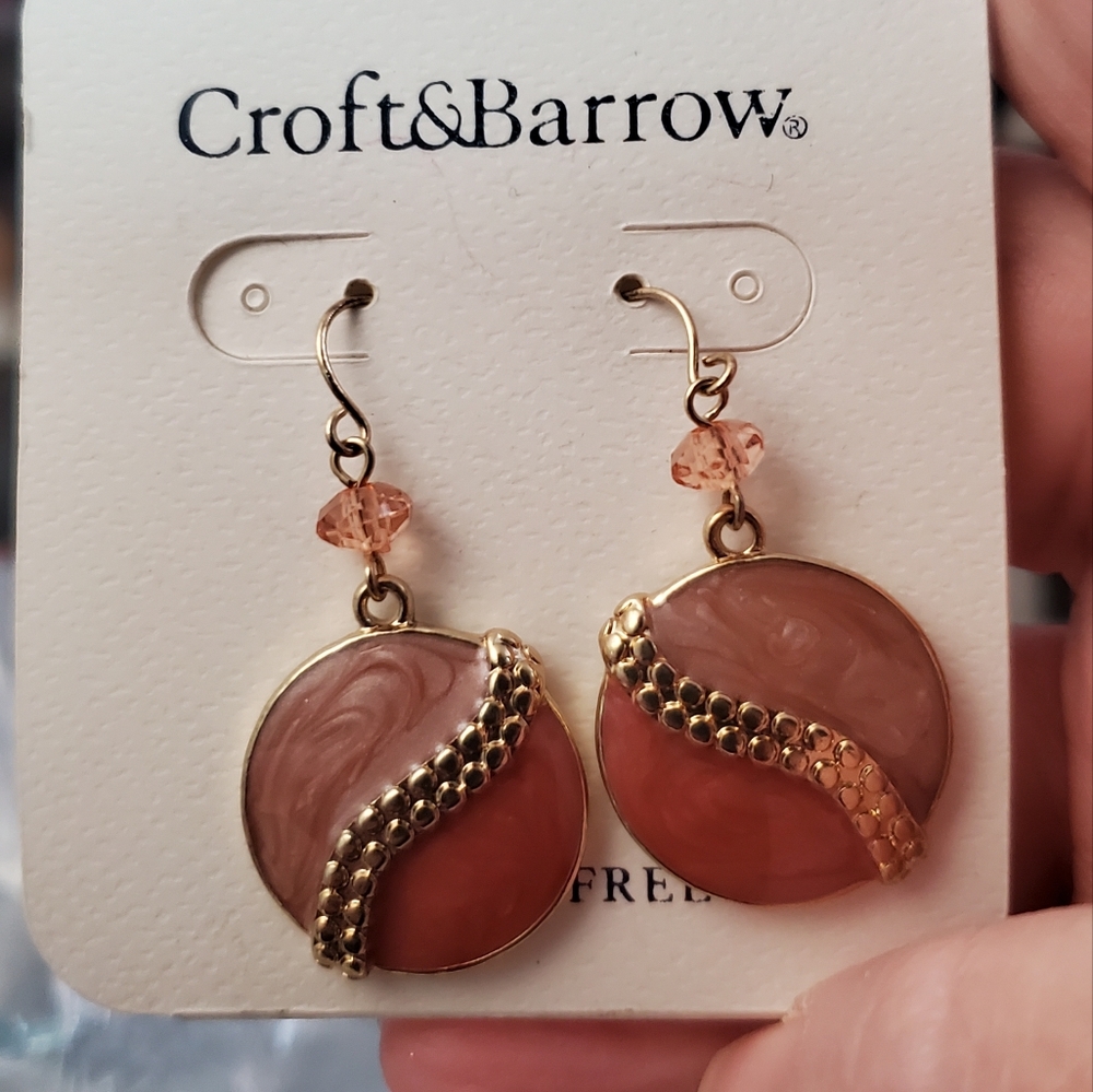 💖 Croft & Barrow  gold and brown tone drop earrings